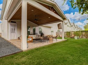 5502 Paraiso Place, Houston TX 77091