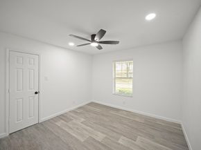 5943 Greenmont Drive, Houston TX 77092