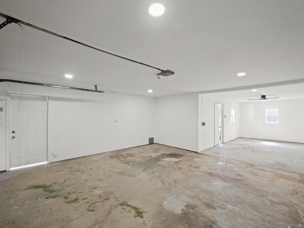 5943 Greenmont Drive, Houston TX 77092