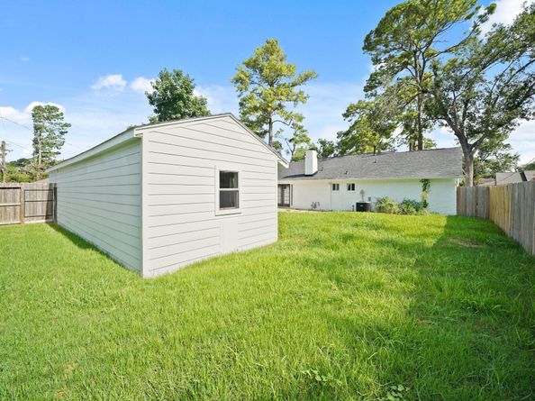 5943 Greenmont Drive, Houston TX 77092