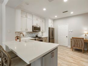 74 Valley Oaks Circle, The Woodlands TX 77382