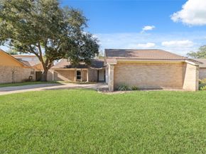 15824 Boulder Oaks Drive, Houston TX 77084