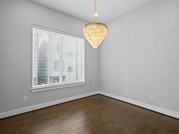 8409 Hempstead Road H, Houston TX 77008
