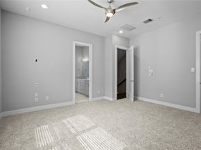 8409 Hempstead Road H, Houston TX 77008