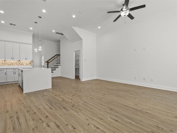 8445 Jutland Road, Houston TX 77033