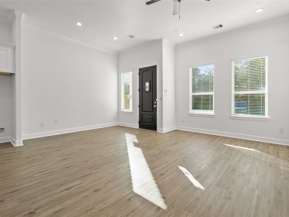8445 Jutland Road, Houston TX 77033