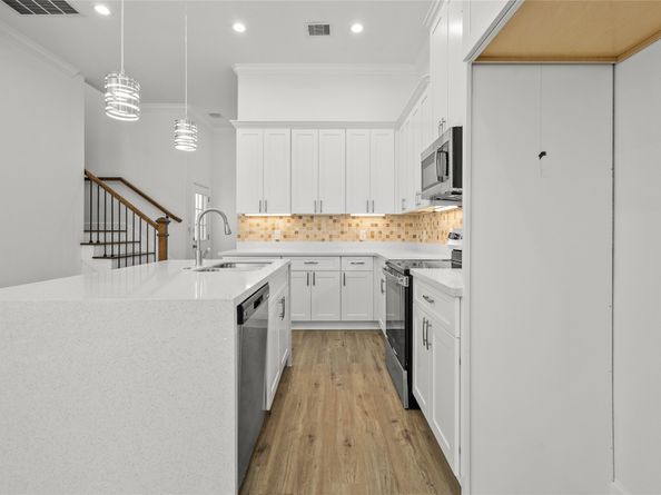 8445 Jutland Road, Houston TX 77033