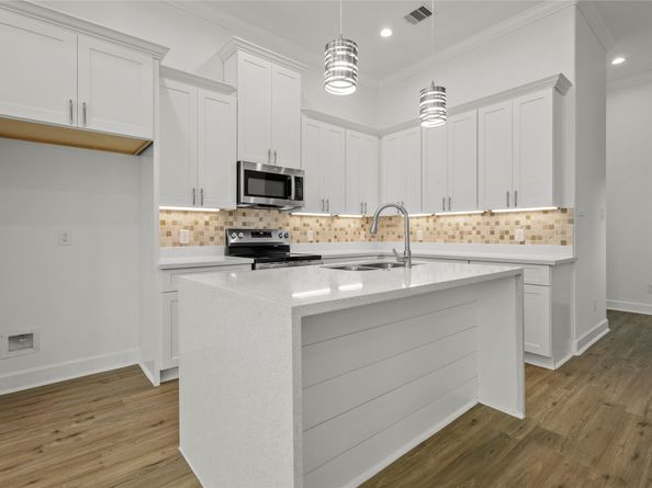 8445 Jutland Road, Houston TX 77033