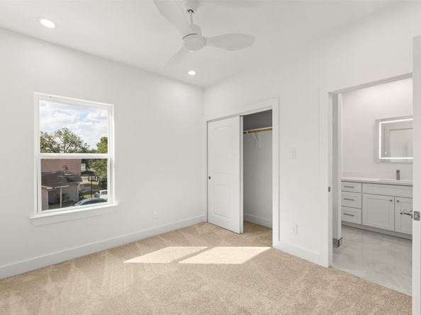 1479 Ferguson Way, Houston TX 77088