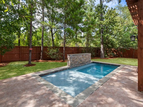 70 N Rocky Point Circle, The Woodlands TX 77389