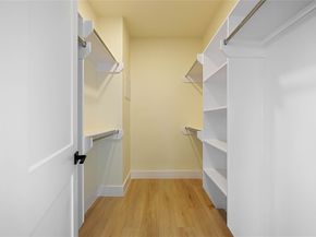 7129 England Street, Houston TX 77021