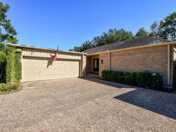 2930 Country Club Blvd Boulevard