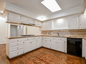 2930 Country Club Blvd Boulevard, Sugar Land TX 77478