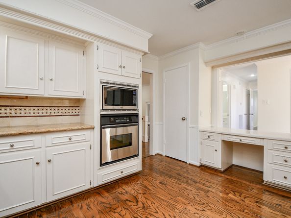 2930 Country Club Blvd Boulevard, Sugar Land TX 77478