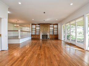 2930 Country Club Blvd Boulevard, Sugar Land TX 77478