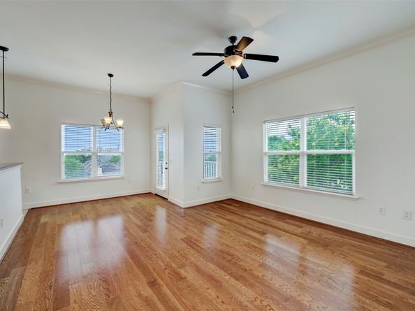 2203 Dorrington Street 406, Houston TX 77030