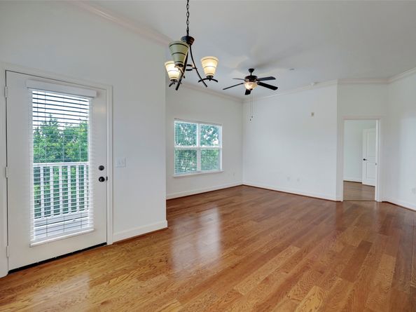 2203 Dorrington Street 406, Houston TX 77030