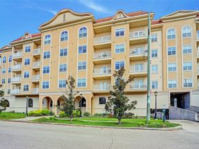 2203 Dorrington Street 406, Houston TX 77030