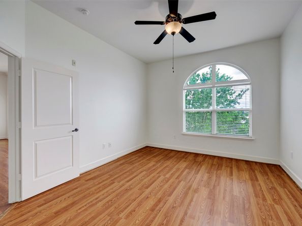 2203 Dorrington Street 406, Houston TX 77030