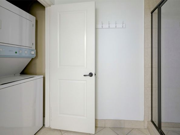 2203 Dorrington Street 406, Houston TX 77030