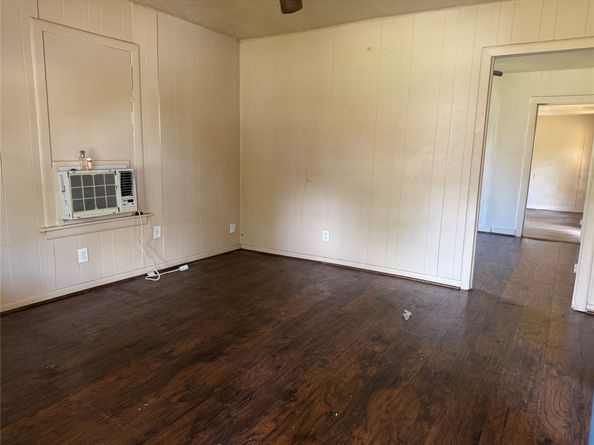 606 E 42nd Street, Houston TX 77022