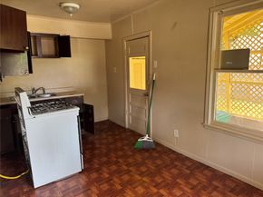 606 E 42nd Street, Houston TX 77022