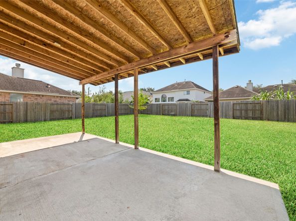 15111 Snow Hill Court, Sugar Land TX 77498