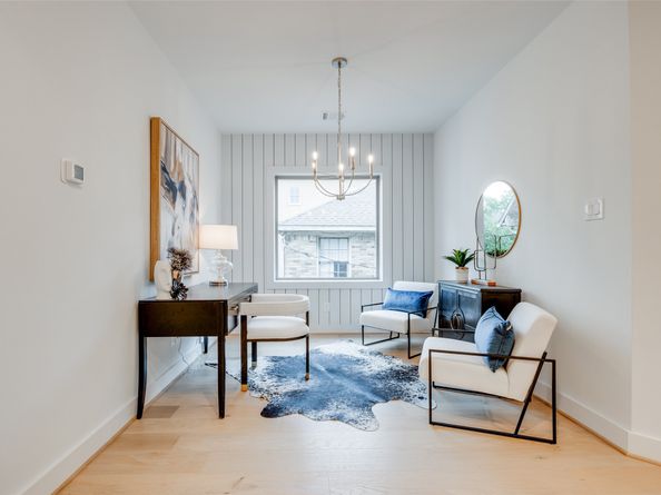 2715 BEAUCHAMP Street, Houston TX 77009