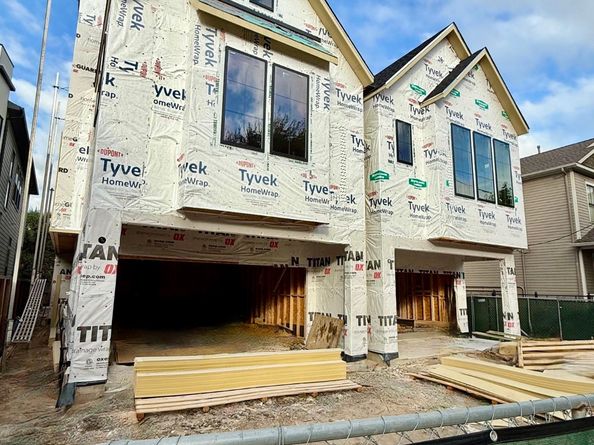 2715 BEAUCHAMP Street, Houston TX 77009