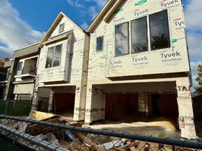 2715 BEAUCHAMP Street, Houston TX 77009