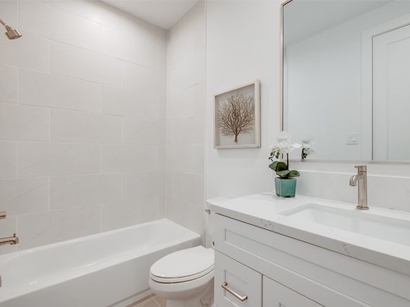 2715 BEAUCHAMP Street, Houston TX 77009