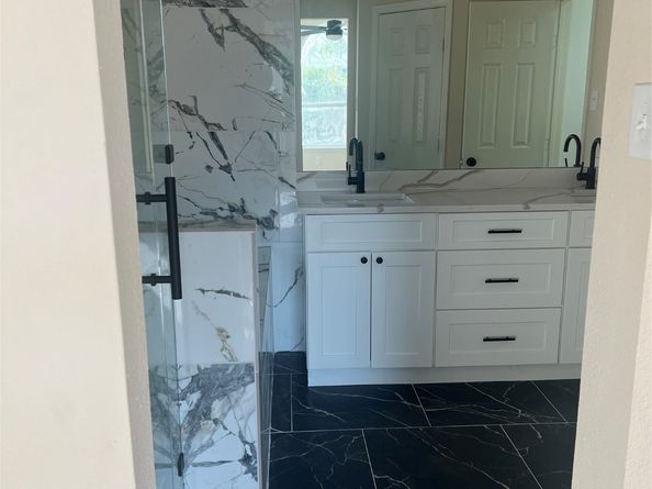 8023 Carmel Circle, Houston TX 77095