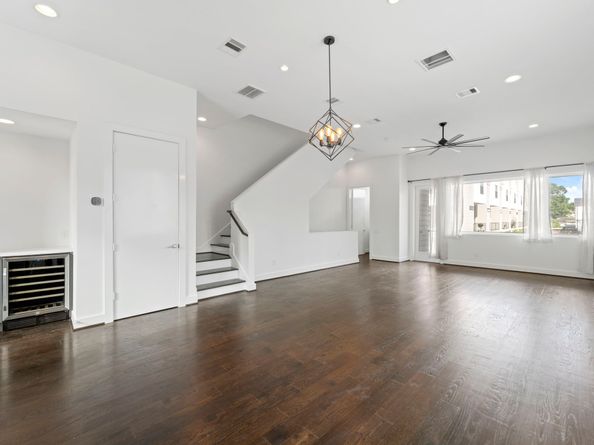 2851 Decker Place, Houston TX 77003