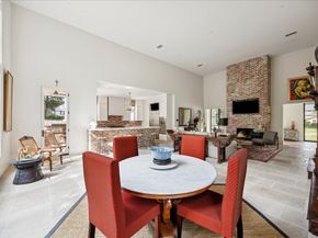 7 Hedwig Shadows Drive, Houston TX 77024