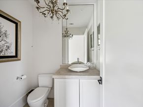 7 Hedwig Shadows Drive, Houston TX 77024