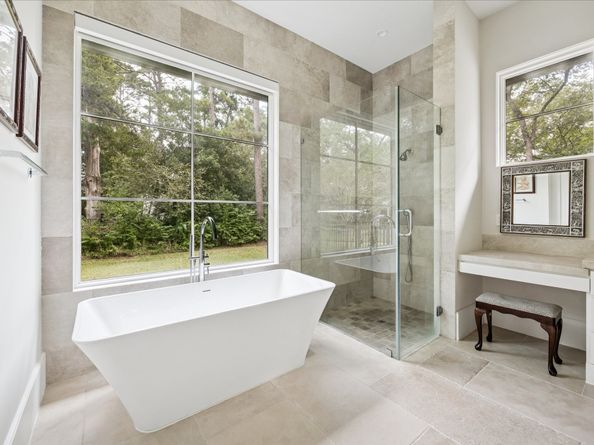 7 Hedwig Shadows Drive, Houston TX 77024