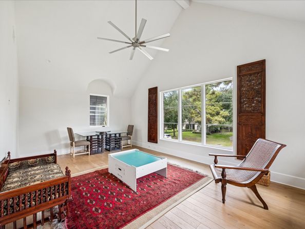 7 Hedwig Shadows Drive, Houston TX 77024