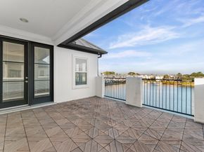 2202 Lakeshore Edge Drive, Houston TX 77080