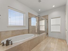 2202 Lakeshore Edge Drive, Houston TX 77080