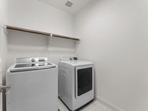 2202 Lakeshore Edge Drive, Houston TX 77080