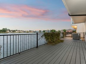 2202 Lakeshore Edge Drive, Houston TX 77080