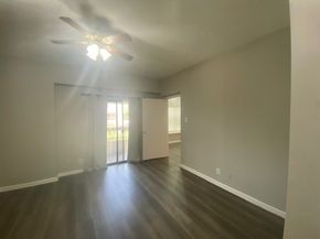 2209 S Braeswood Boulevard 33F, Houston TX 77030