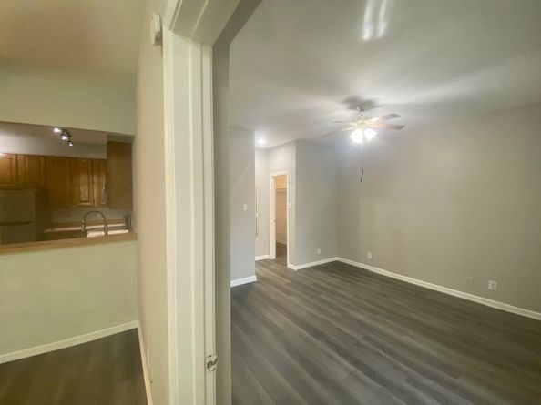 2209 S Braeswood Boulevard 33F, Houston TX 77030