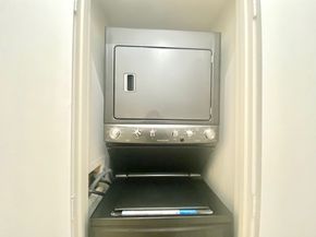 2209 S Braeswood Boulevard 33F, Houston TX 77030