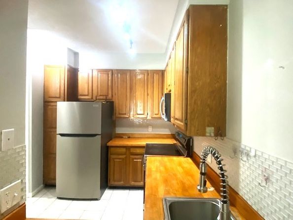 2209 S Braeswood Boulevard 33F, Houston TX 77030