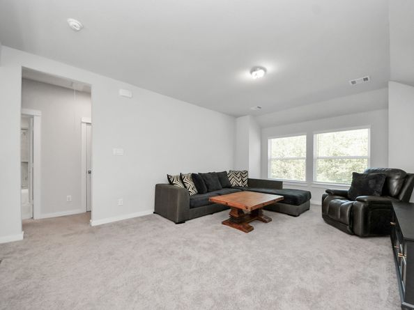 297 Gallant Fox Way, New Caney TX 77357