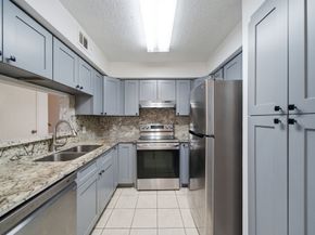 11002 Hammerly Boulevard 27, Houston TX 77043