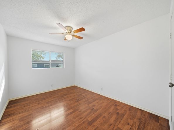 11002 Hammerly Boulevard 27, Houston TX 77043