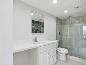 2016 Main Street 2507, Houston TX 77002