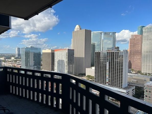 2016 Main Street 2507, Houston TX 77002